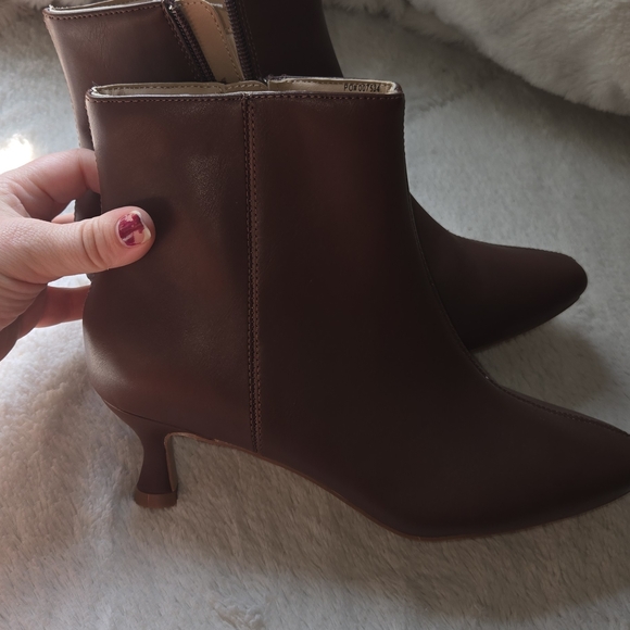 Journee Collection Dark Brown Heeled Boots - Picture 1 of 7